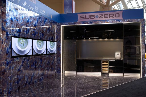 Sub-Zero booth