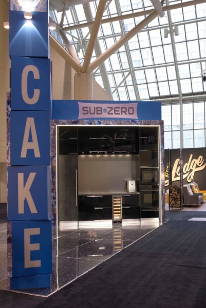 Sub-Zero booth