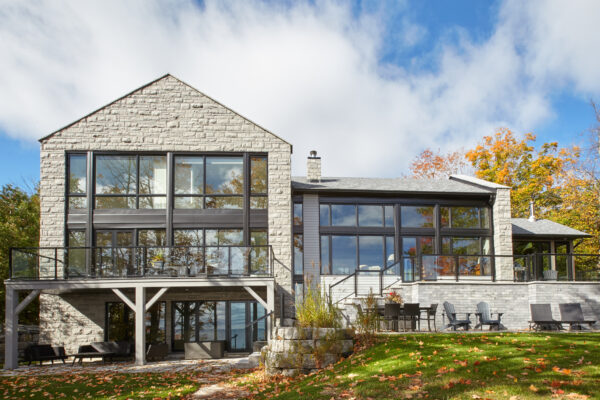 Bluff Hill house